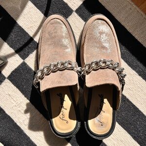 Sz 10 Free People Vida Loafers in Honey with Silver Chain